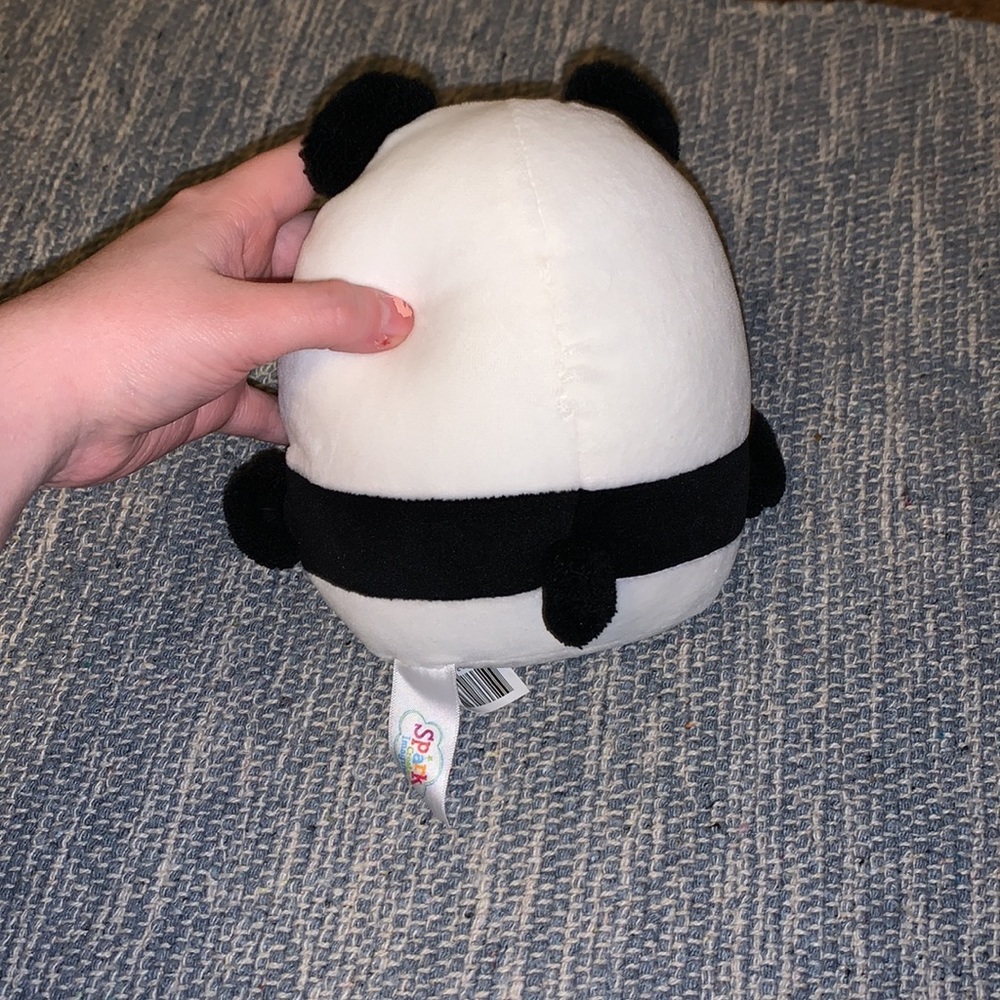 Small panda - Picture 2 of 2